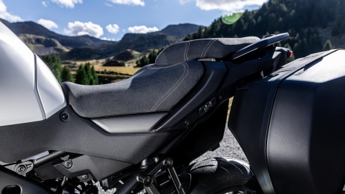 2025 TRACER 9 GT