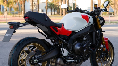 2025 XSR900