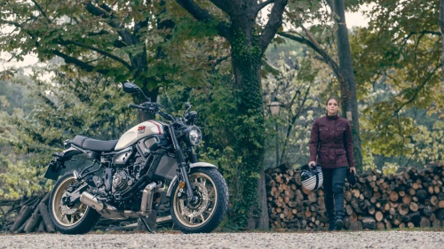 2022 XSR700 XTribute