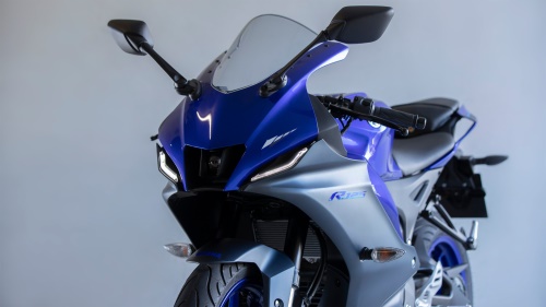 2023 R125