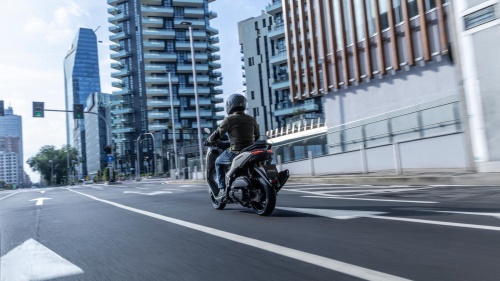 2025 NMAX 125 Tech MAX