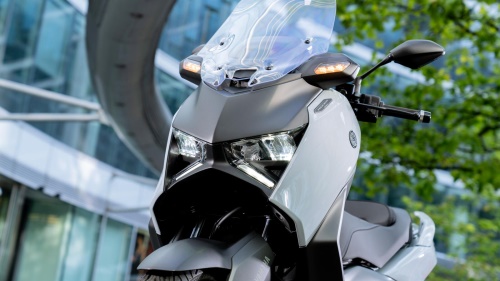 2025 XMAX 125 Tech MAX