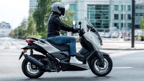 2025 XMAX 125 Tech MAX
