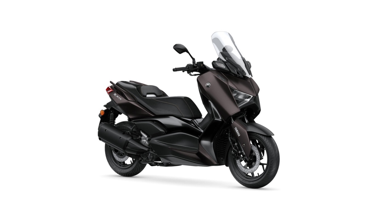 XMAX 300 Tech MAX · Akčních 15 000 Kč na příslušenství a 3letá záruka