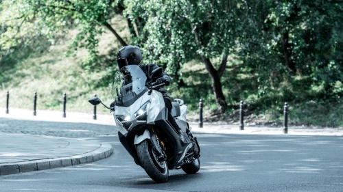 2025 TMAX Tech MAX