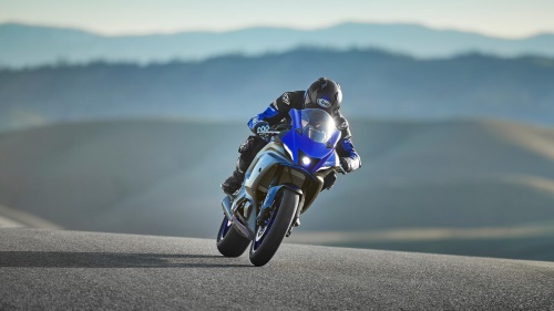 2023 R7