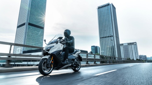 2025 TMAX Tech MAX