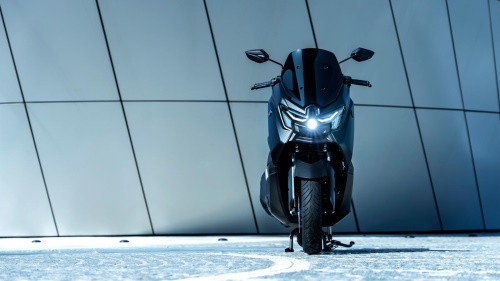 2025 NMAX 125