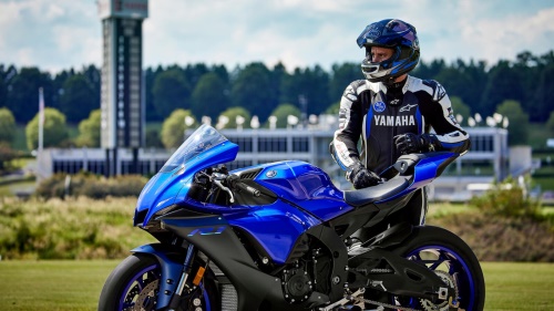 2023 R1