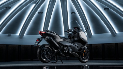 2025 TMAX Tech MAX