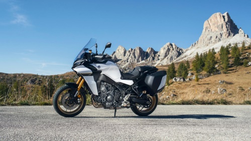 2023 TRACER 9 GT
