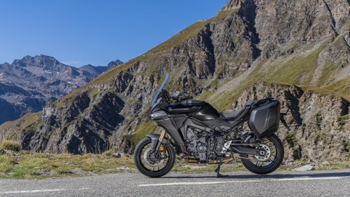 2025 TRACER 9 GT