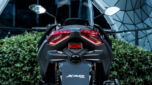 2025 XMAX 125