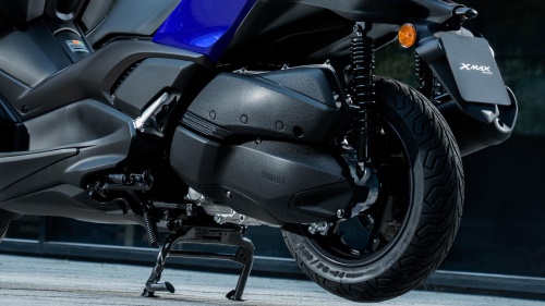 2026 XMAX 300
