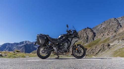 2025 TRACER 9 GT