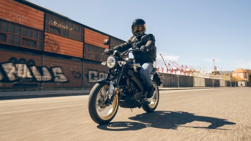 2023 XSR125 Legacy