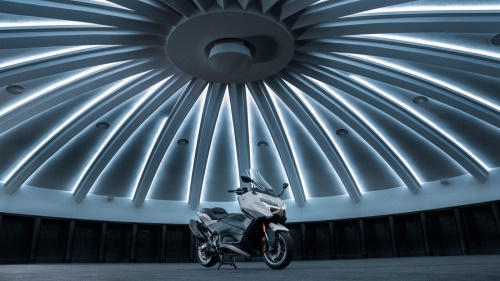 2025 TMAX Tech MAX