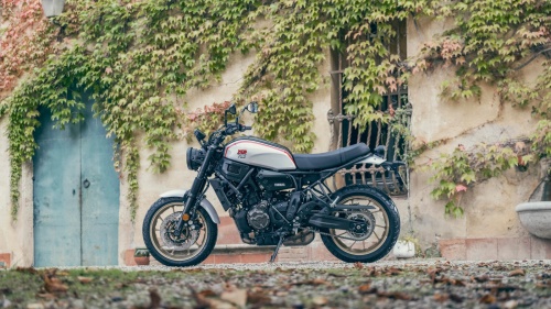 2022 XSR700 XTribute