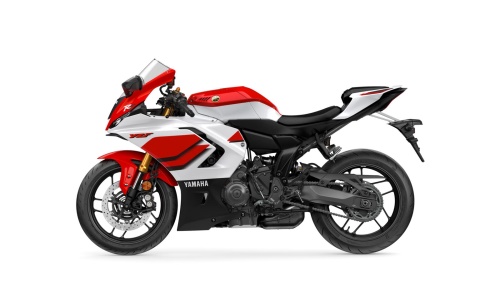 2026 R7 70th Anniversary · Bonus až 25 000 Kč · 5letá záruka